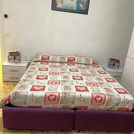 Joys House