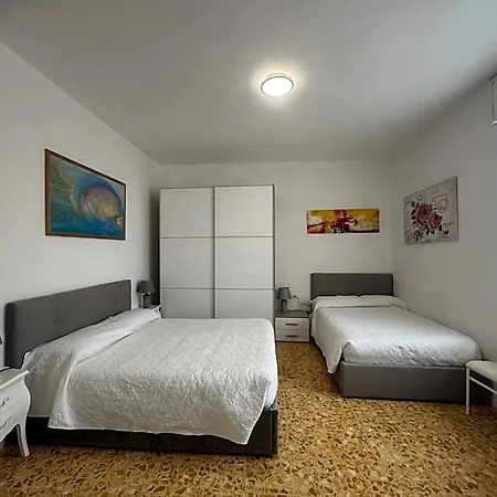 Joys House 3* Bergamo