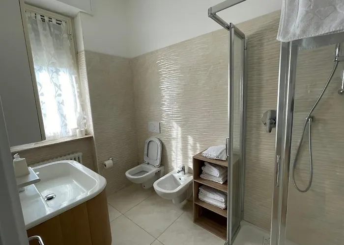 Joys House 3* بيرغامو