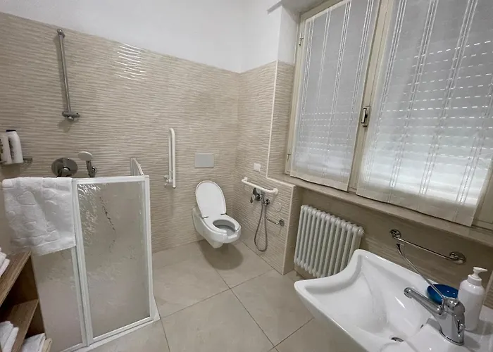 Joys House 3*